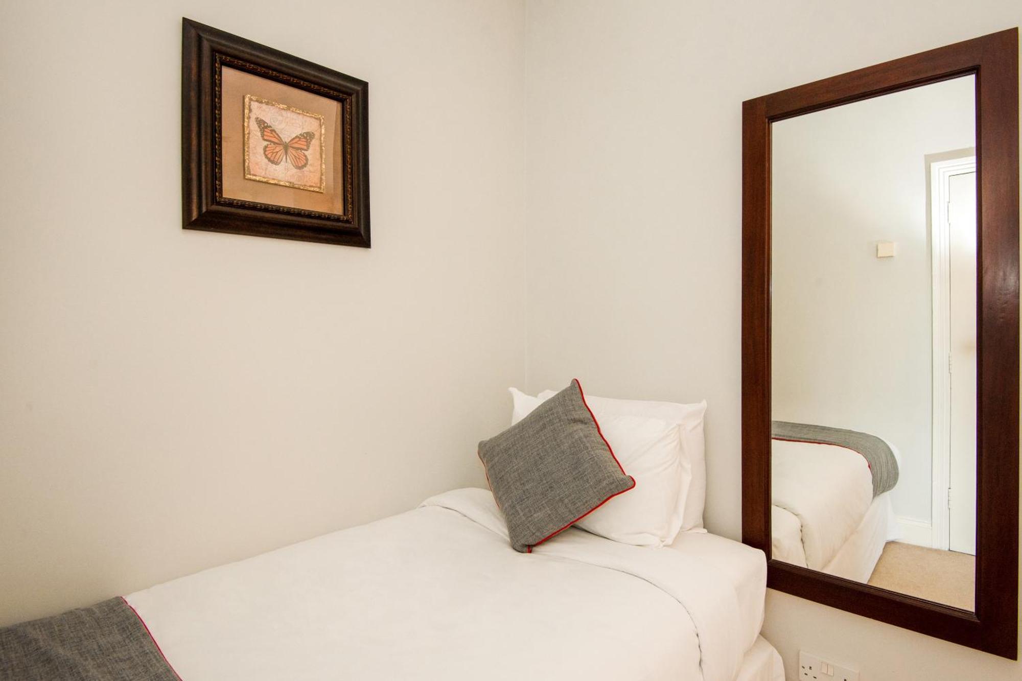 Oyo The Regency, Clifton Bristol Hotel Ngoại thất bức ảnh